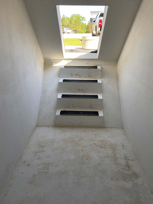 Mississippi Under ground Outdoor Concrete Slope front Storm Shelter